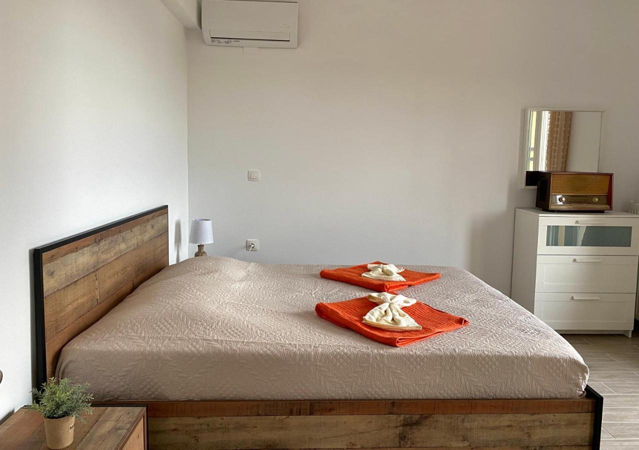 Coralli Pentati 2 "Dimitris Apartments" Eksteriør billede